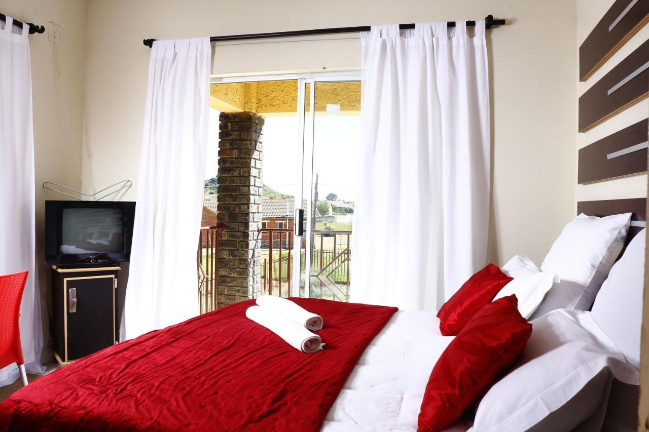 Baobab Tree Guest House Bloemfontein Room photo